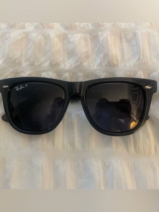Ray-Ban Other - Ray Ban Black Classic Sunglasses